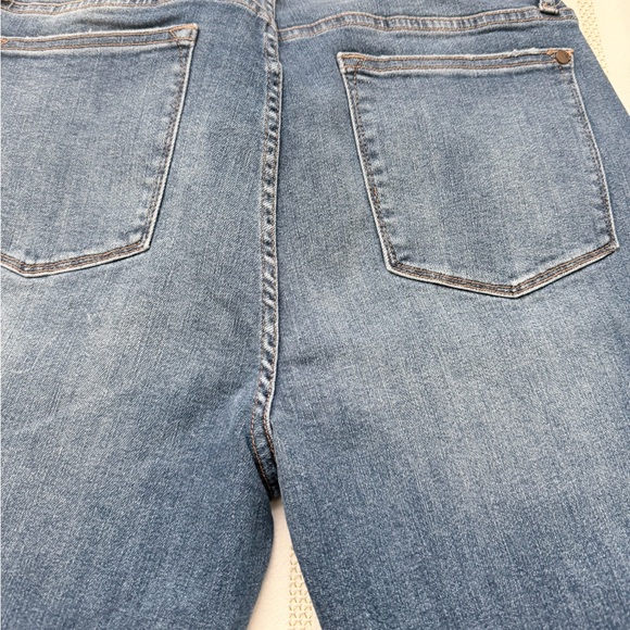 Judy Blue High Waist Boyfriend Jeans Size 13/31 NWT - Picture 6 of 8